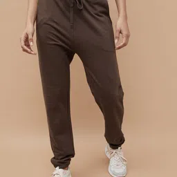 Fame Forever by Lifestyle Women Regular Fit Mid-Rise Cotton Jogger-picture-12