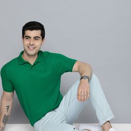 Mast & Harbour Men Green Solid Polo Collar Casual T-shirt-image-57