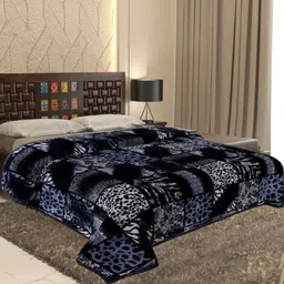 Changers Black & White Heavy Winter 550 GSM Double Bed Blanket-picture-1