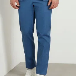 GUESS Men CottonRegular Fit Solid Mid-Rise Full Length Flat-frontTrousers-image-80