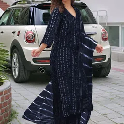 Aaghnya Women Bandhani Printed Regular Kurta with Palazzos & Dupatta image 3