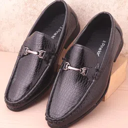 Pine Kids Slip On Party Wear Shoes with Applique - Black-picture-9