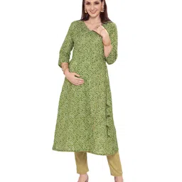 Mom for sure by Ketki Dalal Three Fourth Sleeves Bandhani Design Maternity Flared Angarkha Style Kurta With Concealed Zipper Nursing Access - Green-picture-5