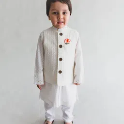 Tiber Taber 100% Cotton Woven Full Sleeves Self Design Kurta Pyjama With Threadwork Embroidered Jacket Set - White-picture-47