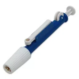 WKM 2 ml Blue and White Color Plastic Pipette Pump for Chemistry Labs KT68-3
