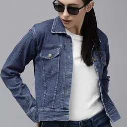 Kaali Peeli Men Washed Longline Outdoor Denim Jacket with Embroidered-picture-8
