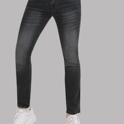 LINARIA Men Cotton Classic Skinny Fit Light Fade Jeans-picture-12