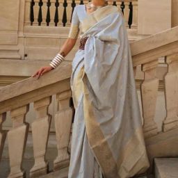 Odette Grey Silk Blend Woven Saree With Unstitched Blouse-picture-45