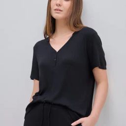 Wunderlove by Westside Black Ribbed-Textured Cotton-Blend Top-picture-22