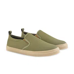 The Roadster Lifestyle Co Men Casual Slip-On Sneakers-42