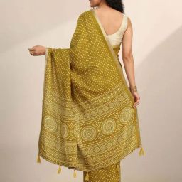 Libas Mustard Printed Saree with Unstitched Blouse image 2