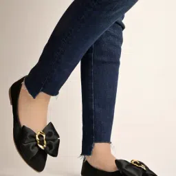 Shoetopia Women's Black Flat Ballets-image-99