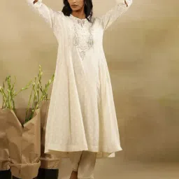 folksong W White Cotton Embellished Flared Kurta-picture-18