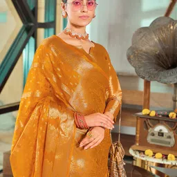 Moksha Trends Woven Design Zari Silk Blend Banarasi Saree image 4