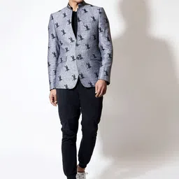VIVEK KARUNAKARAN Bird Printed Mandarin Collar Slim-Fit Single Breasted Linen Blazer-image-9
