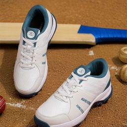 AVANT Men Outfield Cricket Shoes-image-67