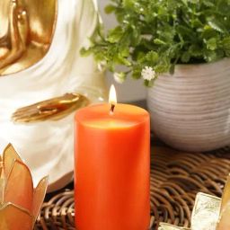 Pure Home and Living Orange Playful Berries Pillar Candle-image-12