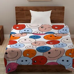 HOSTA HOMES White Cartoon Printed Reversible AC Room 210 GSM Single Bed Comforter-48