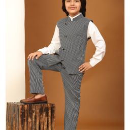 P-MARK Full Sleeves Solid Shirt With Houndstooth Pattern Printed Coordinating Pant & Waistcoat - Black-image-63