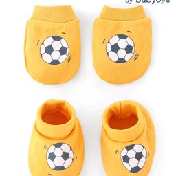 Babyoye  100% Cotton Knit With Eco Jiva Finish Mittens  Booties Set with Football Print - Yellow-image-82