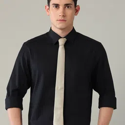 Arrow Men Classic Fit Spread Collar Textured Cotton Formal Shirt-picture-44