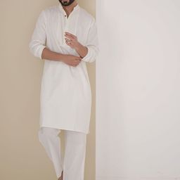 NERO Men Yoke Design Thread Work Pathani Kurta-image-57