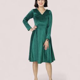 GEETUES Velvet Fit & Flare Dress-image-4