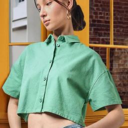 Bewakoof Green Plain Cotton Crop Shirt-picture-5