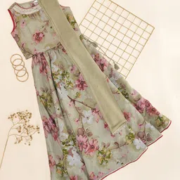 AKKRITI BY PANTALOONS Girls Printed Sequinned Ready to Wear Lehenga & Blouse With Dupatta-picture-18