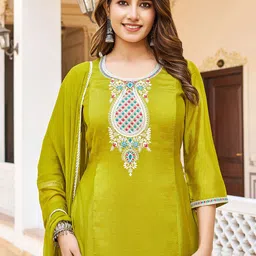 Moda Rapido Ethnic Motifs Yoke Design Thread Work Kurta With Trousers And Dupatta image 4