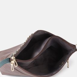 Baggit Lxe Redfox Hh Magend Oversized Structured Sling Bag image 5