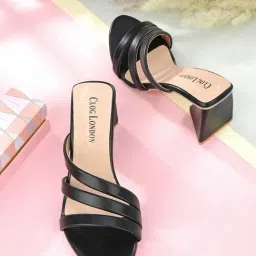 Clog London Women's Black Casual Sandals-image-12