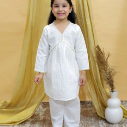 The Mom Store Cotton Knit Full Sleeves Lace Detailed Kurti Pant Set - Off White-image-43