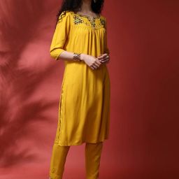 Anouk Yellow Floral Embroidered Notch Neck Straight Kurta with Trousers-39