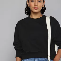 Levis Pure Cotton Brand Logo Embossed Effect Sweatshirt-image-3