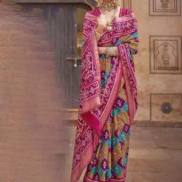 Elora Multicolored Printed Saree With Unstitched Blouse-image-18