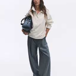 H&M Collared Sweatshirt-image-29