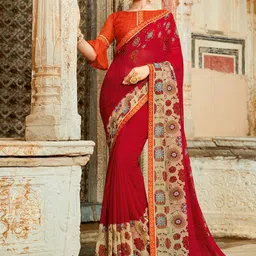 DIVASTRI Floral Printed Saree with Blouse Piece-image-41