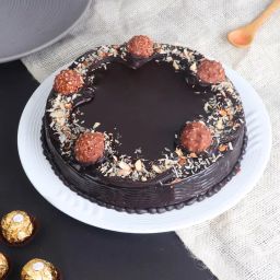 Almond Rocher Cake-image-15