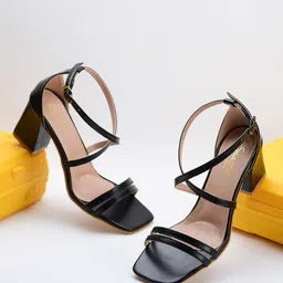 Snasta Open Toe Block Heel Sandals with Buckles-picture-37