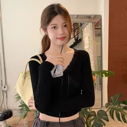 StyleCast x Revolte Extended Sleeves Top-picture-12