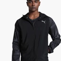 Puma Black Regular fit Run Favorite Running Jacket-picture-5