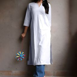 Lookmark Solid Straight Kurta-52