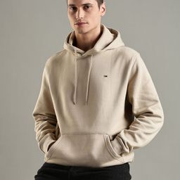 Tommy Hilfiger Men Solid Hooded Regular Pullover Sweatshirt-picture-23