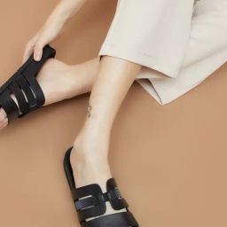 Ginger by Lifestyle Women Black Slides-picture-10
