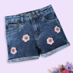 Kiddopanti Girls Blue Denim Applique Regular Fit Shorts-image-63