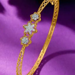 P.N.Gadgil Jewellers Priceless Charm Gold & Diamond Bracelet For Women-image-77