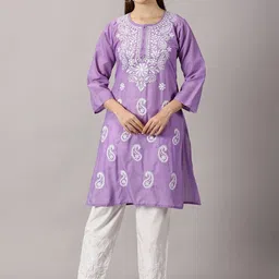 Fashionable Chikan Handikraft Paisley Embroidered Pure Cotton Straight Kurta-picture-52