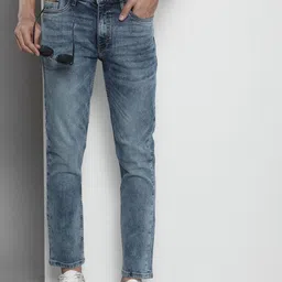 The Indian Garage Co Men Blue Slim Fit Light Fade Stretchable Jeans-picture-32