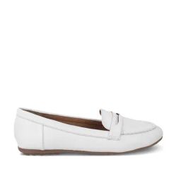 Tresmode Women's White Casual Loafers-image-16
